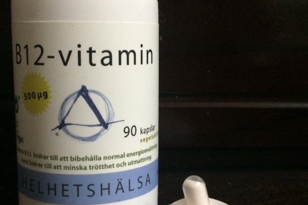 Best B12 supplements of 2026 — physician-reviewed methylcobalamin and cyanocobalamin options