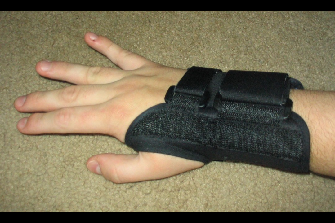 Best carpal tunnel wrist splints of 2026 — rigid, semi-rigid, and night brace styles reviewed