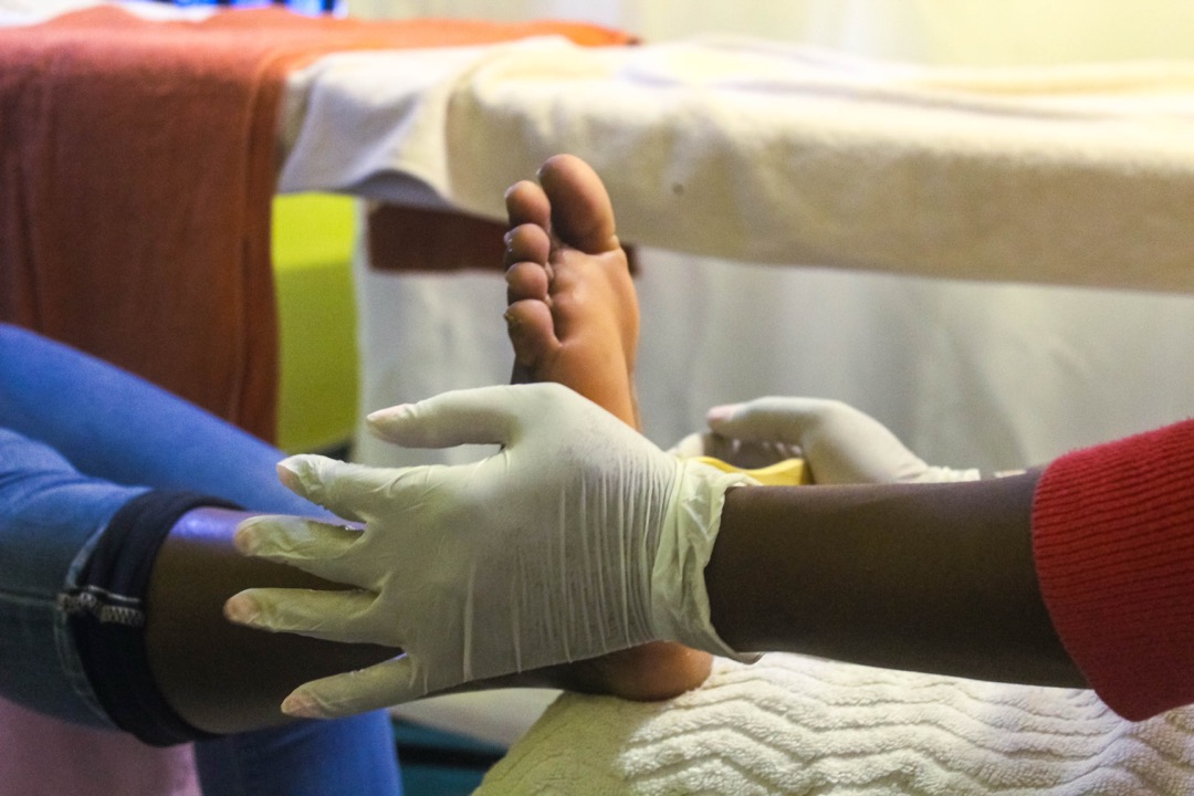 Best foot massagers of 2026 — physician-reviewed shiatsu, air compression, and heat therapy devices for plantar fasciitis and neuropathy relief